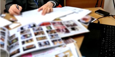 20220114_北海道新聞くらし面に掲載フォトブック作りについて取材受けました記事3_写真整理PHOTOKASフォトカス